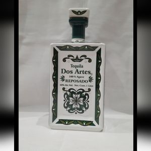 Dos Artes reposado empty tequila bottle collectible